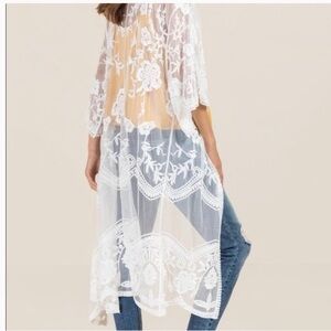 Francesca’s Sheer White Lace Kimono Duster
